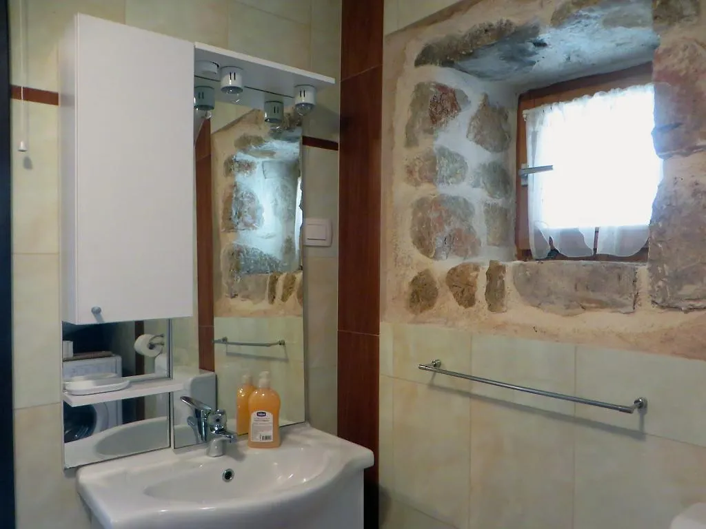 Holiday Home Rasopas Malinska