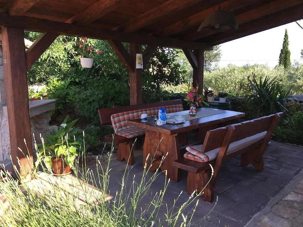 Holiday Home Rasopas Malinska
